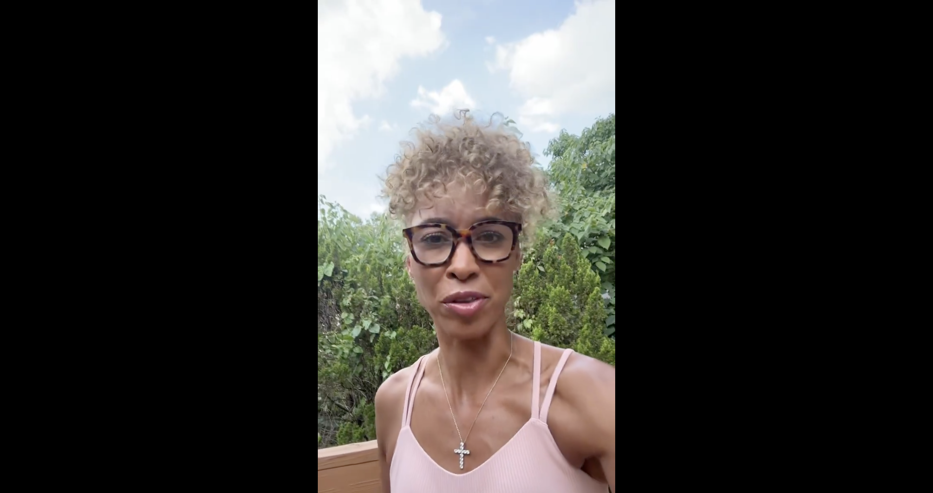 Sage Steele posts video in support of Sam Ponder after ESPN firing