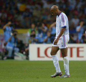 BUSAN - JUNE 6:  Thierry Henry of France is sent off during the FIFA World Cup Finals 2002 Group A match between France and Uruguay played at the Asiad Main Stadium, in Busan, South Korea on June 6, 2002. The match ended in a 0-0 draw. DIGITAL IMAGE. (Photo by Ben Radford/Getty Images)