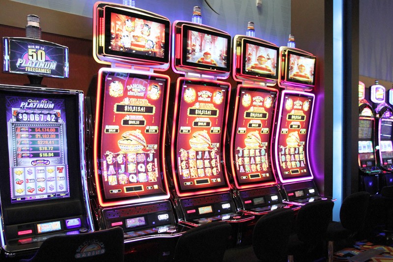 6 Easy Tricks To Help You Win Big In Gambling Slot Machines | The Comeback