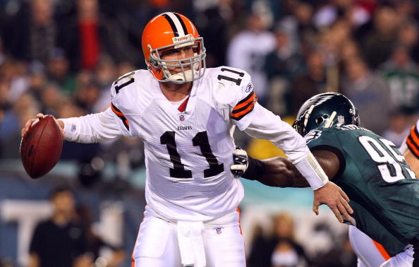 PHILADELPHIA - DECEMBER 15:  Quarterback Ken Dorsey #11 of the Cleveland Browns looks to pass against the Philadelphia Eagles on December 15, 2008 at Lincoln Financial Field in Philadelphia, Pennsylvania.  (Photo by Jim McIsaac/Getty Images)