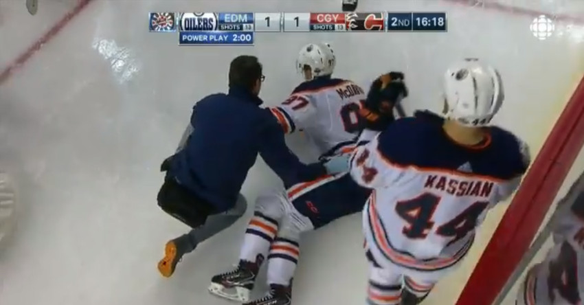 Connor McDavid was helped off after an injury Saturday.