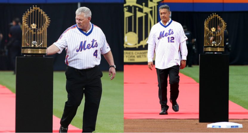 Lenny Dykstra (L) and Ron Darling were both at a 2016 ceremony honoring the 1986 Mets. Dykstra is now suing Darling.