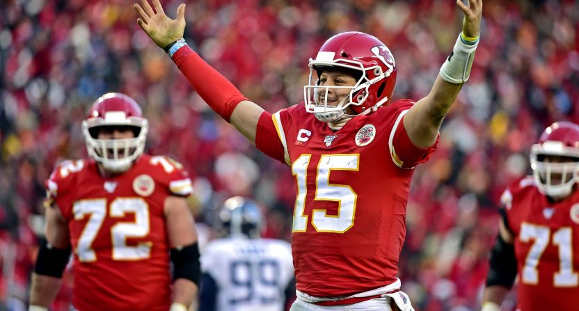 Chiefs Lock Up Patrick Mahomes With 10 Year Record Breaking Contract Extension