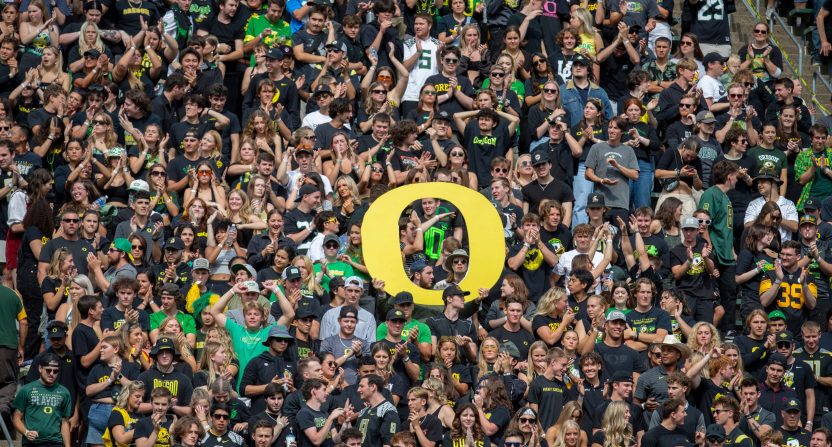 Oregon crowd