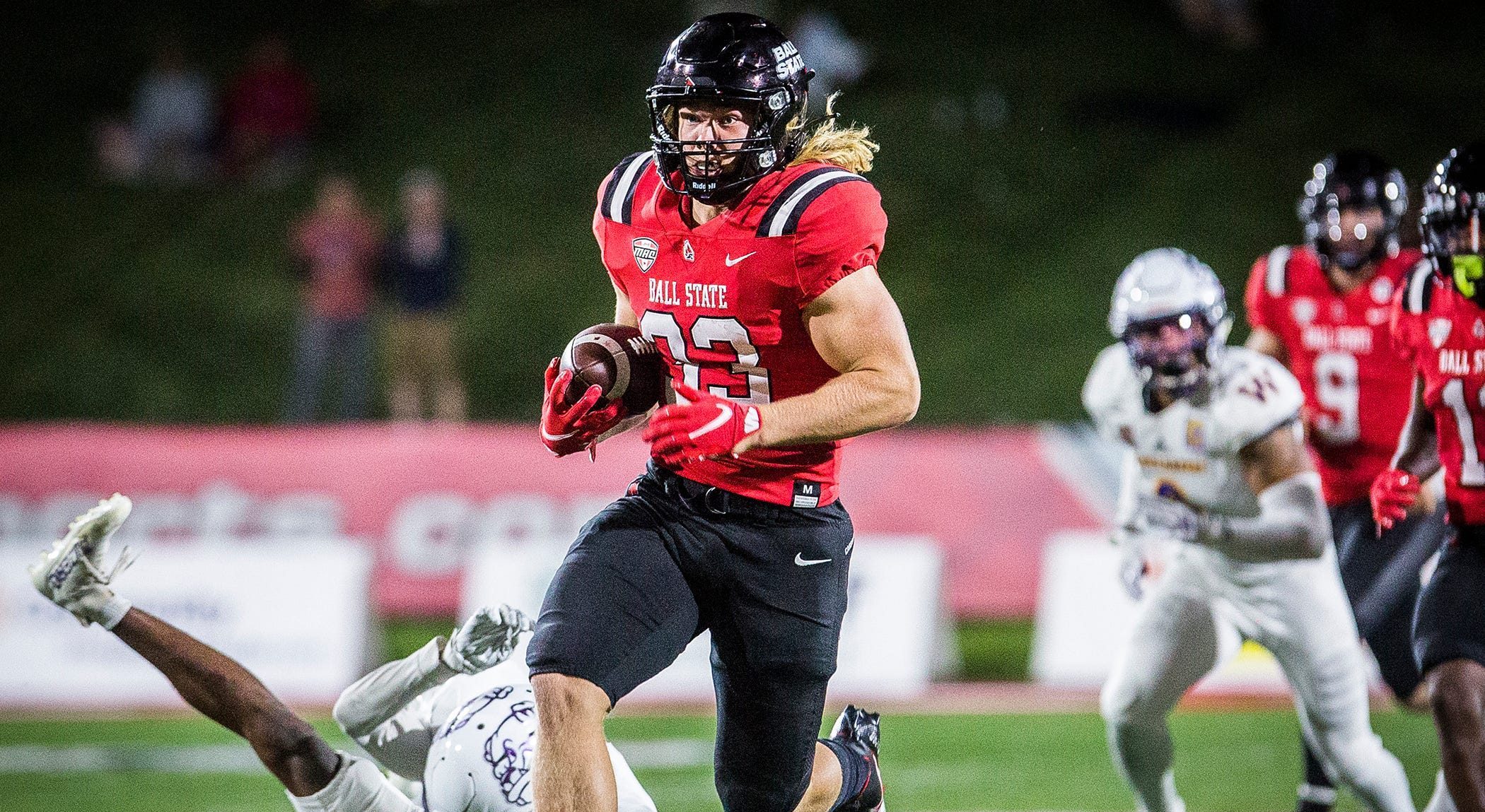 Star running back Carson Steele announced his intentions to transfer from Ball State.