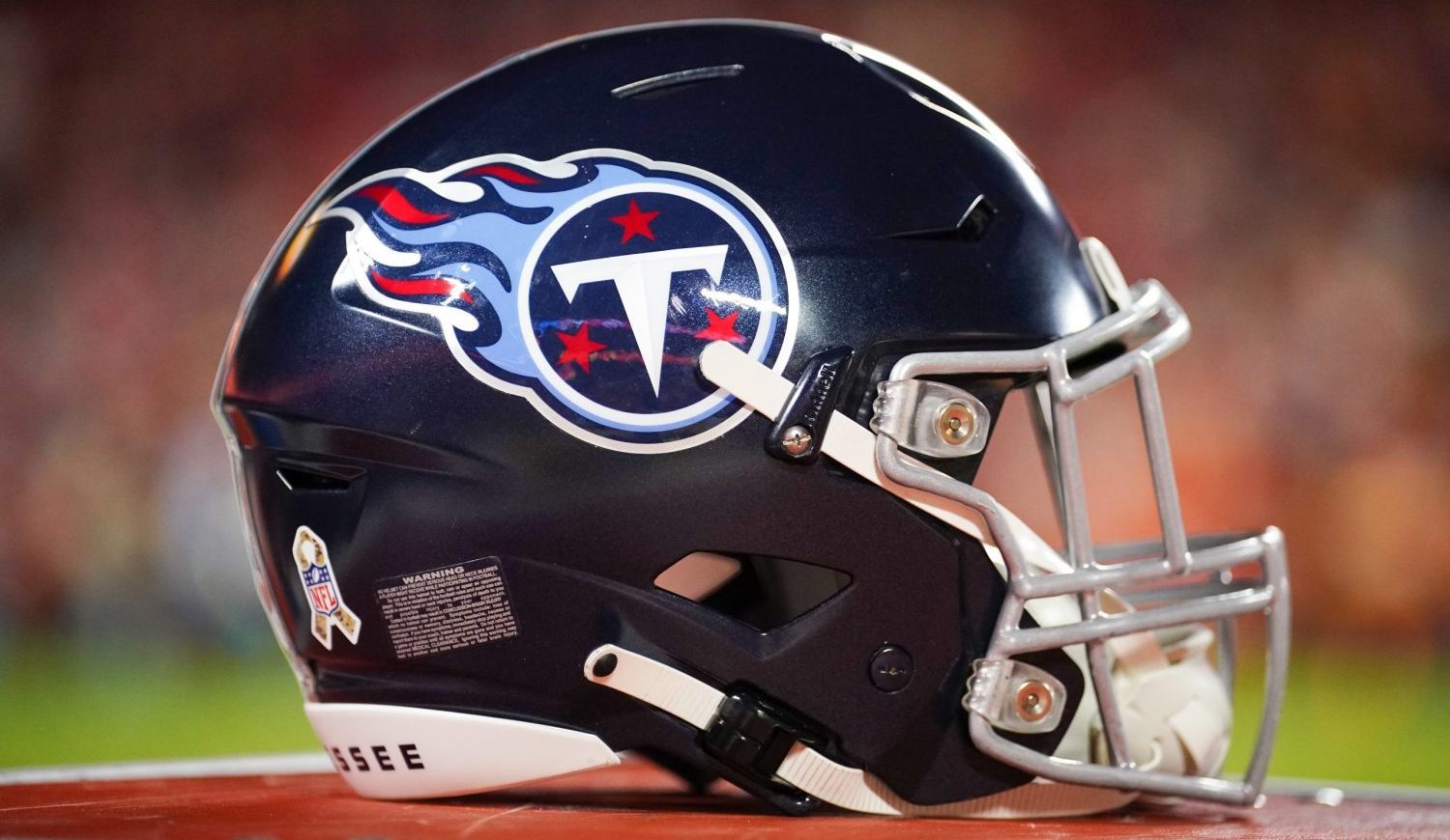 NFL world reacts to shocking Titans news
