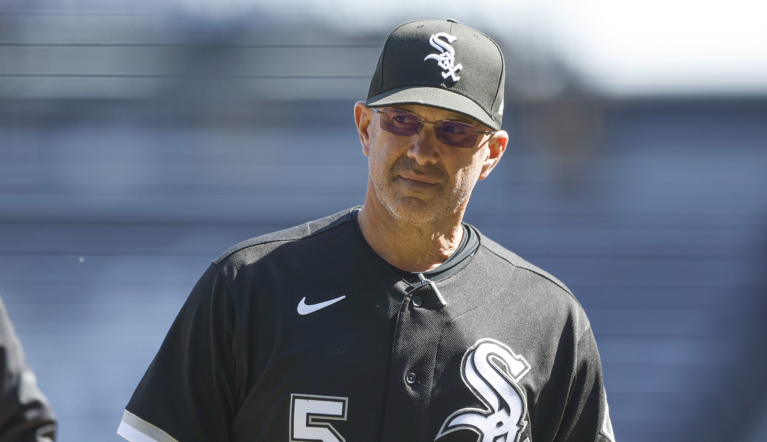 Eloy Jiménez is playing hurt. And despite the team's place in the standings, White Sox manager Pedro Grifol isn't going to change that. Photo Credit: Kamil Krzaczynski-USA TODAY Sports