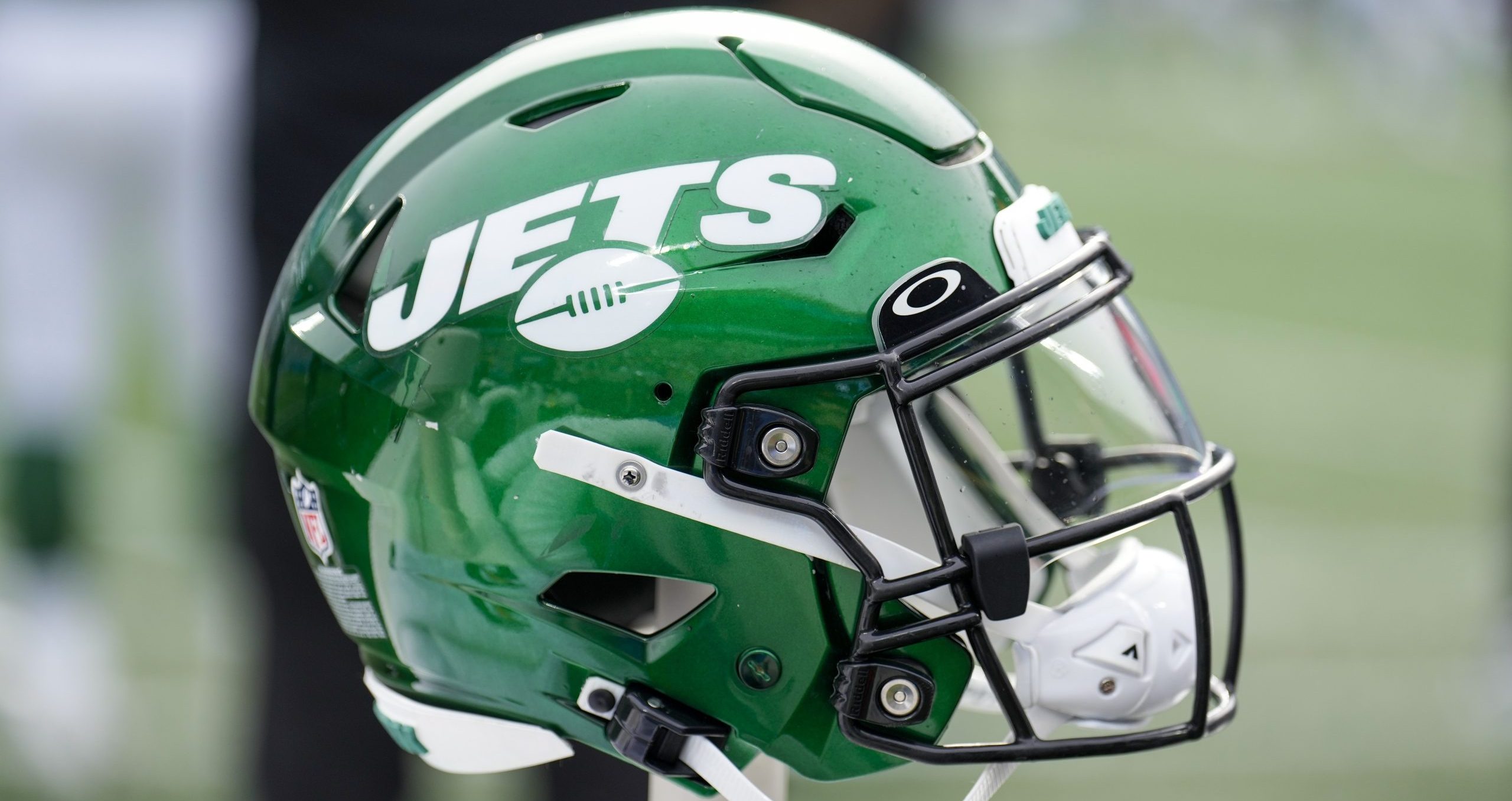Aug 12, 2023; Charlotte, North Carolina, USA; New York Jets helmet during the second quarter against the Carolina Panthers at Bank of America Stadium. Mandatory Credit: Jim Dedmon-USA TODAY Sports