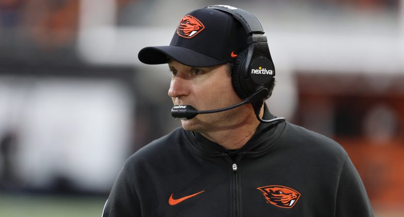 Oregon State coach Jonathan Smith is under criticism after a confusing decision on Saturday night ended up being the difference in the final score. Photo Credit: Soobum Im-USA TODAY Sports