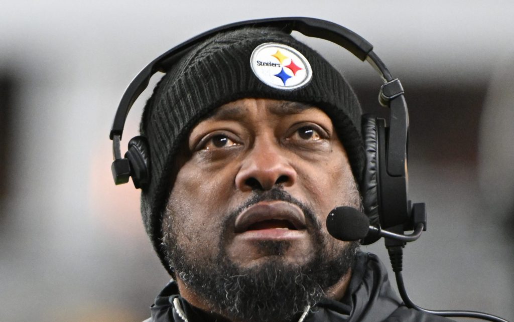 Mike Tomlin is an easy target, but Steelers’ front office and ownership deserve blame