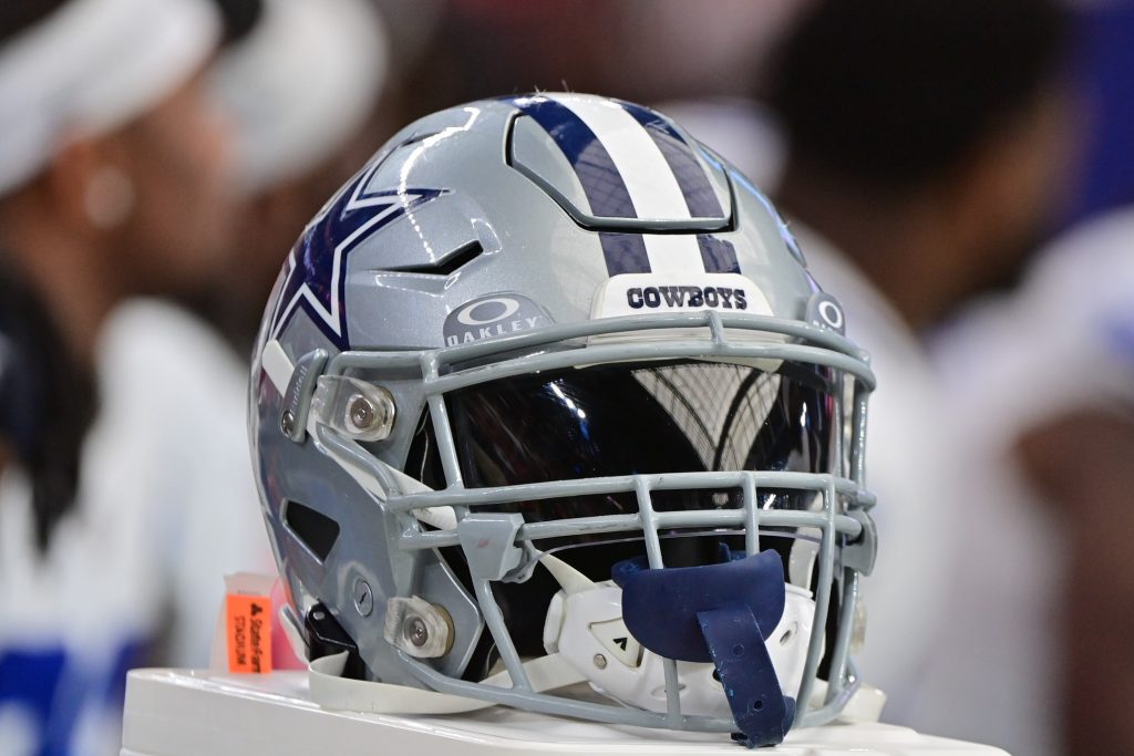 George Pickens speaks after trade to Cowboys