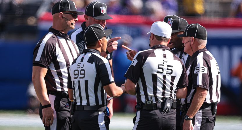 referees