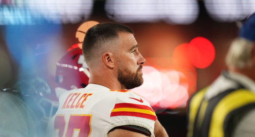 NFL world reacts to shocking Travis Kelce retirement news