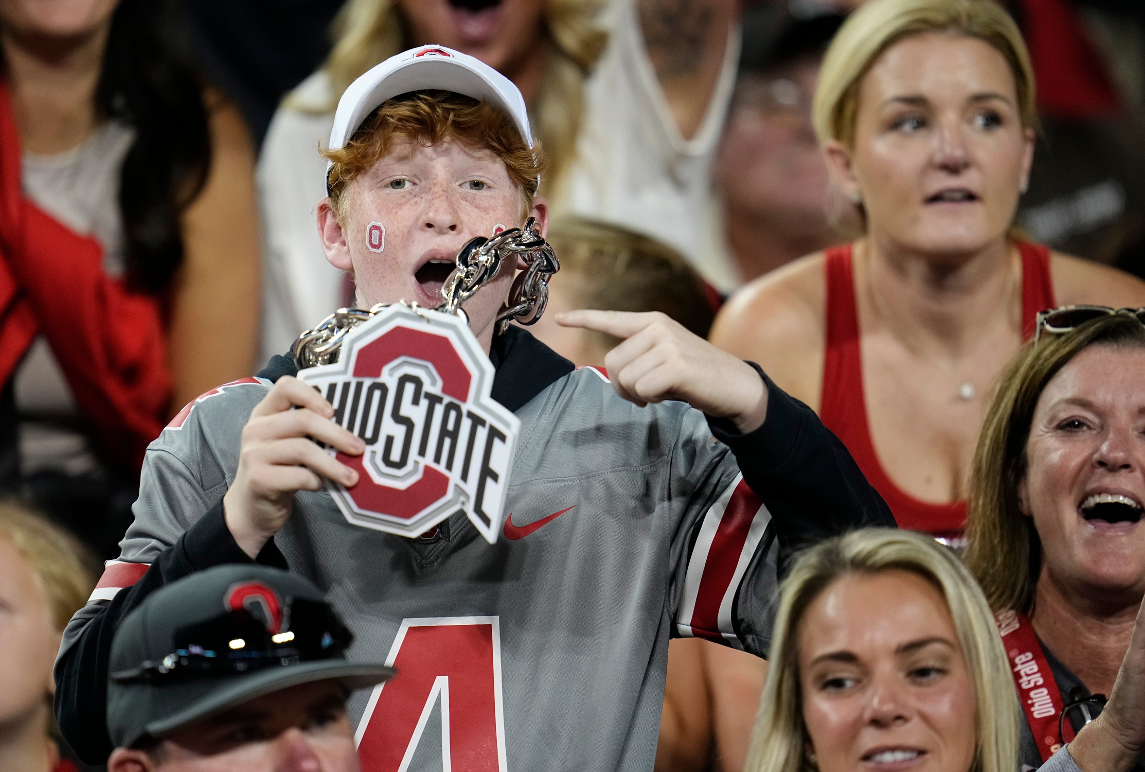 World reacts after pro football expands to Columbus, Ohio