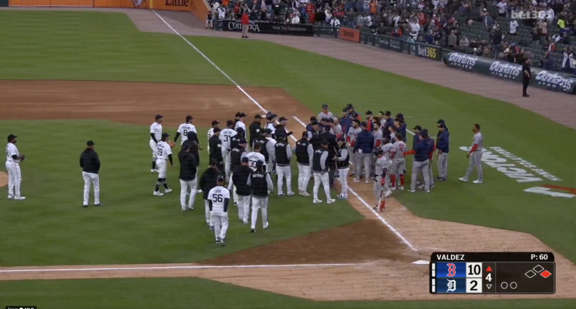 Tigers Red Sox benches clear