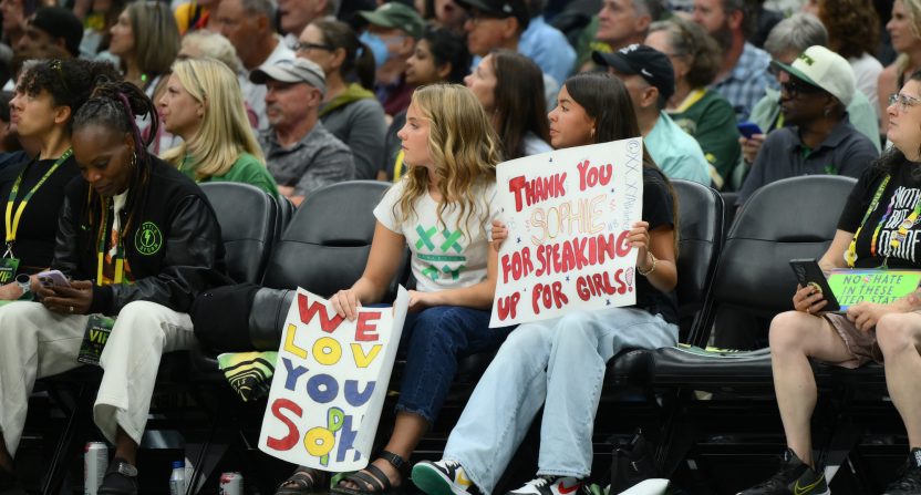 Sophie Cunningham fans