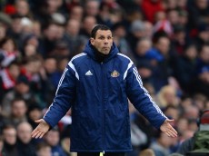 SUNDERLAND, ENGLAND - MARCH 14: Manager Gustavo Poyet of Sunderland looks on during the Barclays Premier League match between Sunderland and Aston Villa at Stadium of Light on March 14, 2015 in Sunderland, England. (Photo by Nigel Roddis/Getty Images)