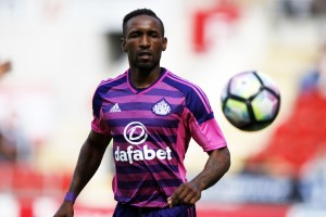ROTHERHAM, ENGLAND - JULY 23: Jermain Defoe of Sunderland during a Pre-Season Friendly match between Rotherham United and Sunderland at AESSEAL New York Stadium on July 23, 2016 in Rotherham, England. (Photo by Lynne Cameron/Getty Images)