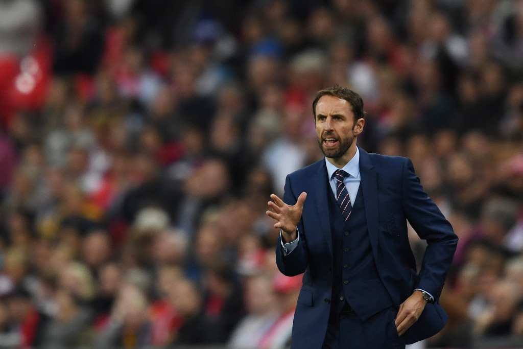 LONDON, ENGLAND - OCTOBER 08:  Gareth Southgate, Interim Manager of England gives instructions during the FIFA 2018 World Cup Qualifier Group F match between England and Malta at Wembley Stadium on October 8, 2016 in London, England.  (Photo by Laurence Griffiths/Getty Images)