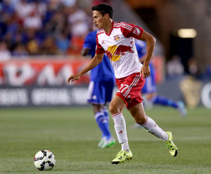 HARRISON, NJ - JULY 22:  Sean Davis #27 of New York Red Bulls takes the ball in the second half against Chelsea during the International Champions Cup at Red Bull Arena on July 22, 2015 in Harrison, New Jersey.The New York Red Bulls defeated Chelsea 4-2.  (Photo by Elsa/Getty Images)