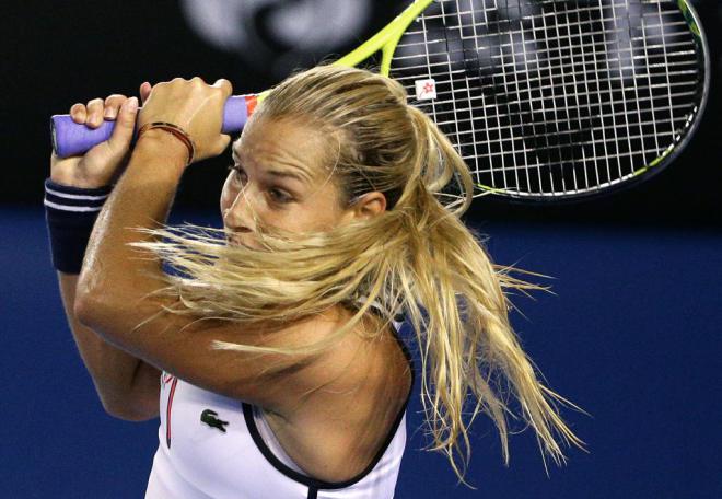 Dominika Cibulkova's tennis flowed even better than her hair did against Victoria Azarenka. This was not about Azarenka's deficiencies in her comeback from an injury-laden 2014. This was about Cibulkova managing to recapture -- and maybe even improve upon -- the form she displayed in making the 2014 Australian Open final.