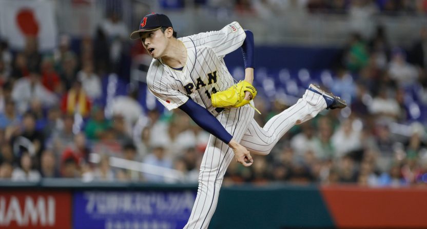 Japanese star pitcher Roki Sasaki is coming ot the major leagues.