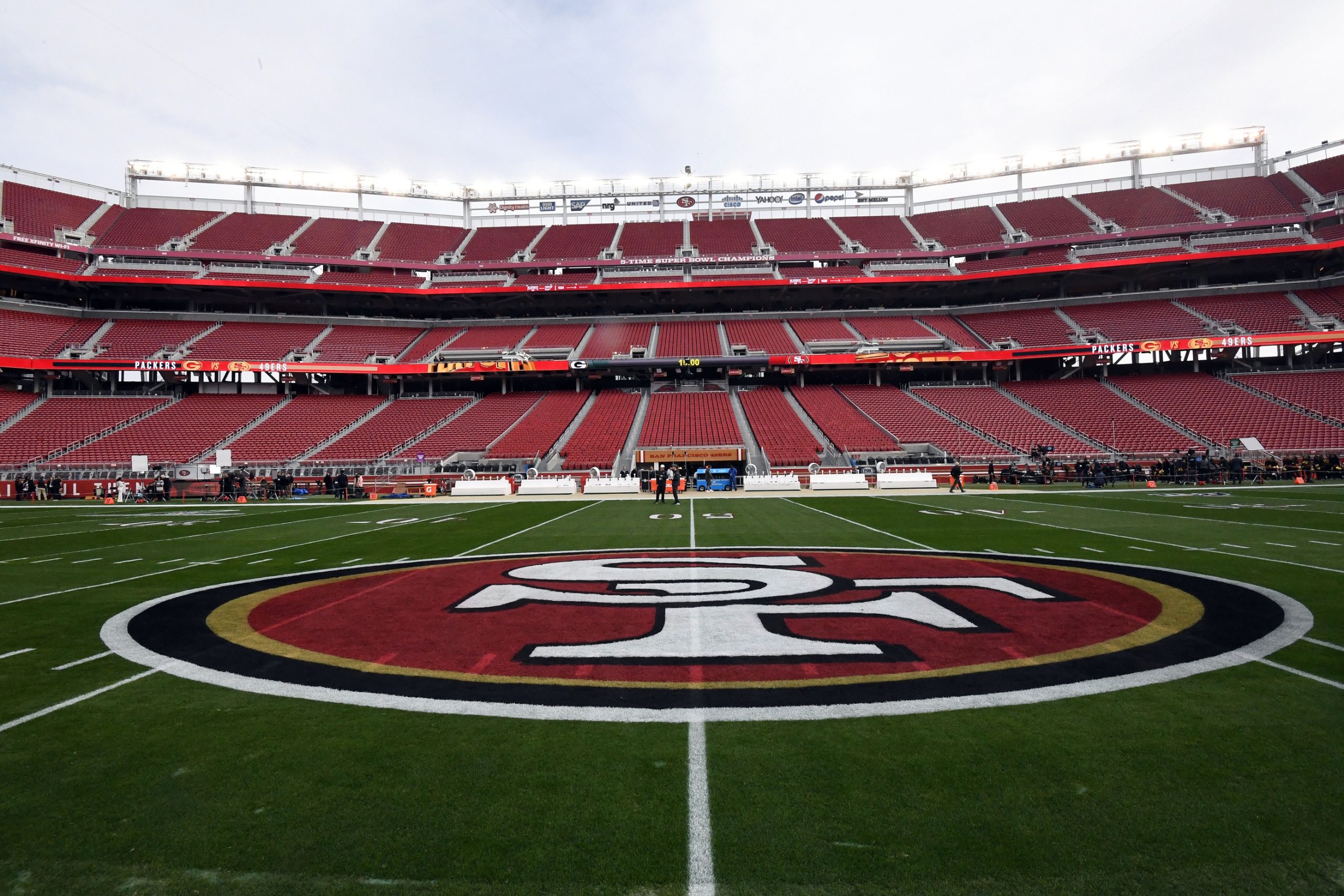 49ers logo at Levi Stadium