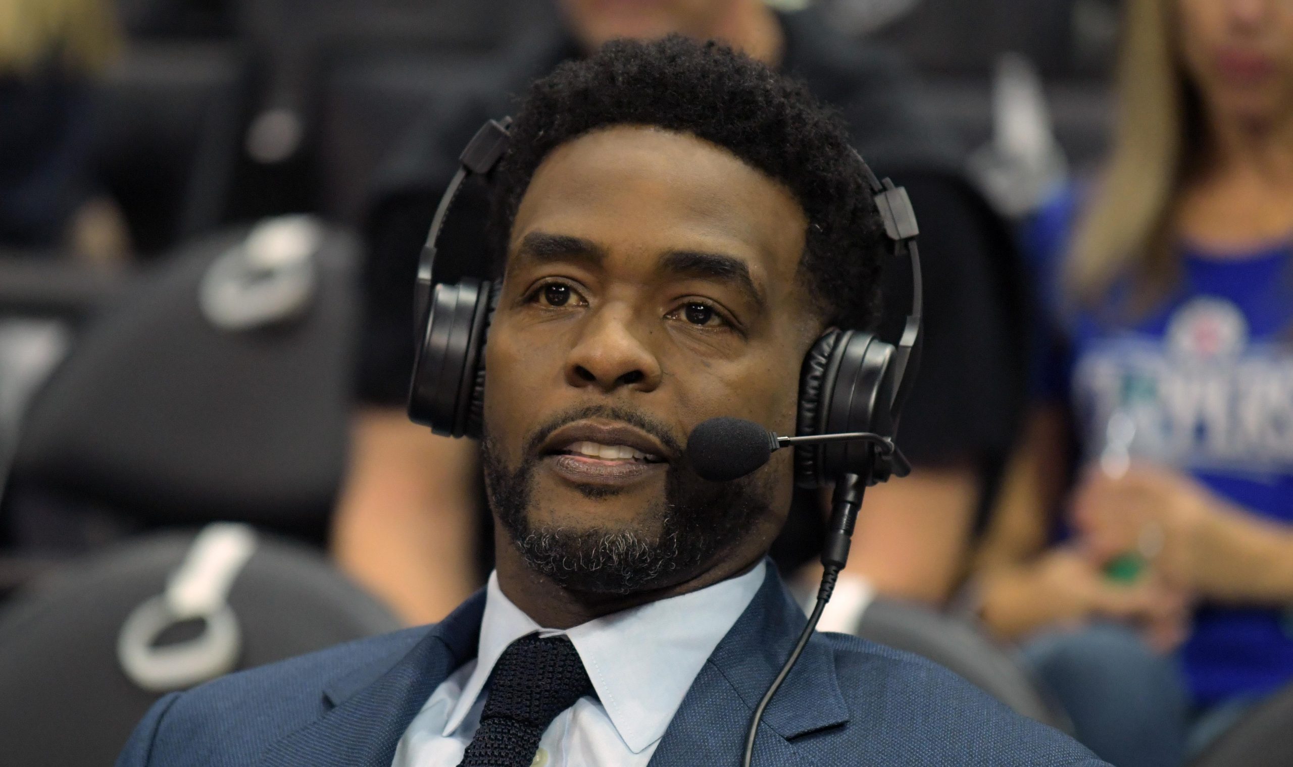 Chris Webber returns to TNT Sports as college basketball analyst