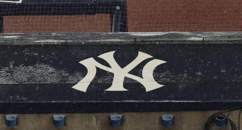 New York Yankees and WFAN agree to radio extension
