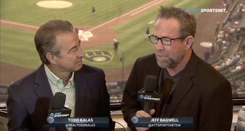 Jeff Bagwell's phone plays music during broadcast