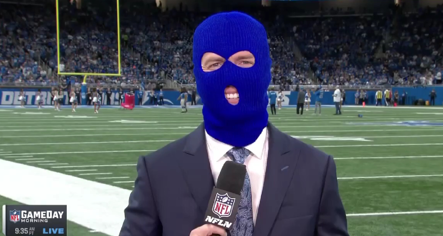 Tom Pelissero wearing a blue ski mask on NFL Network.