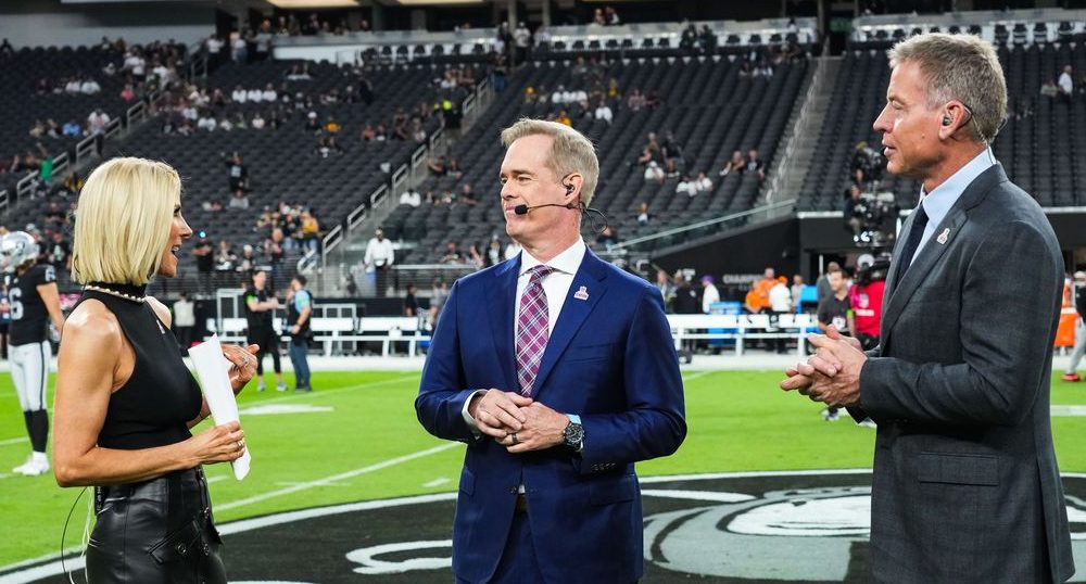 Joe Buck explains how he had to overcome Michelle Beisner-Buck seeing him as a ‘smug a–hole’