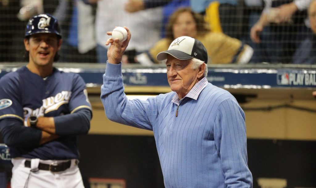 Brewers criticized after falsely claiming Bob Uecker wrote letter to team for postseason spot