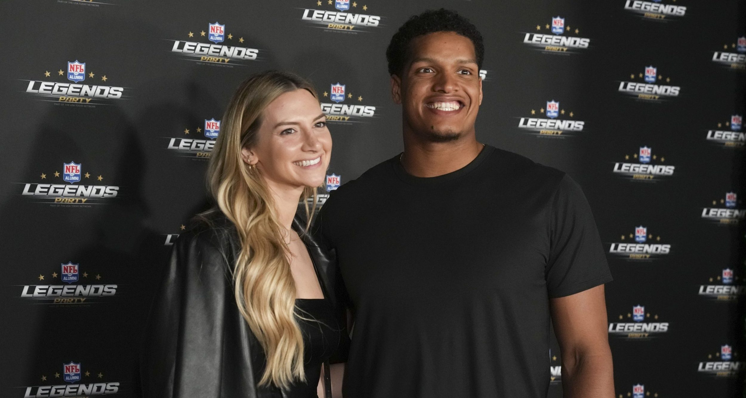 Indianapolis Colts defensive end Isaac Rochell