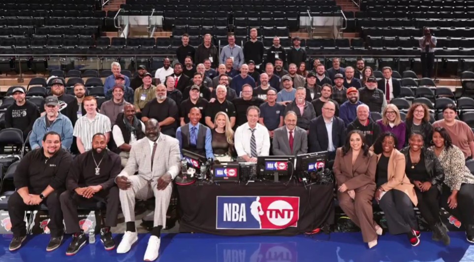 Kevin Harlan signs off after NBA on TNT’s final game: ‘I hope you all have enjoyed it as much as we have’