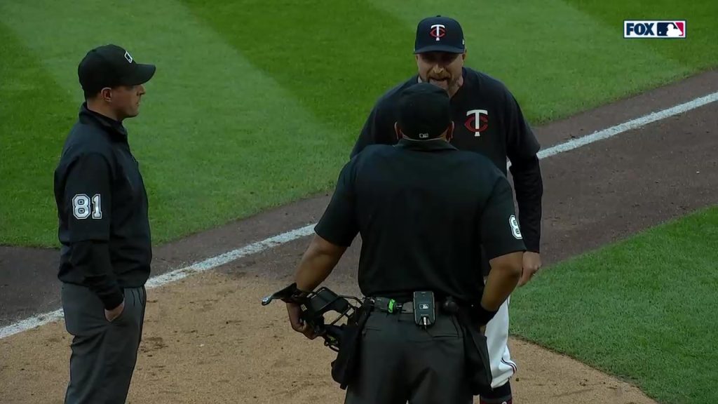 Jason Benetti and Tom Verducci put on a masterclass during manager ejection