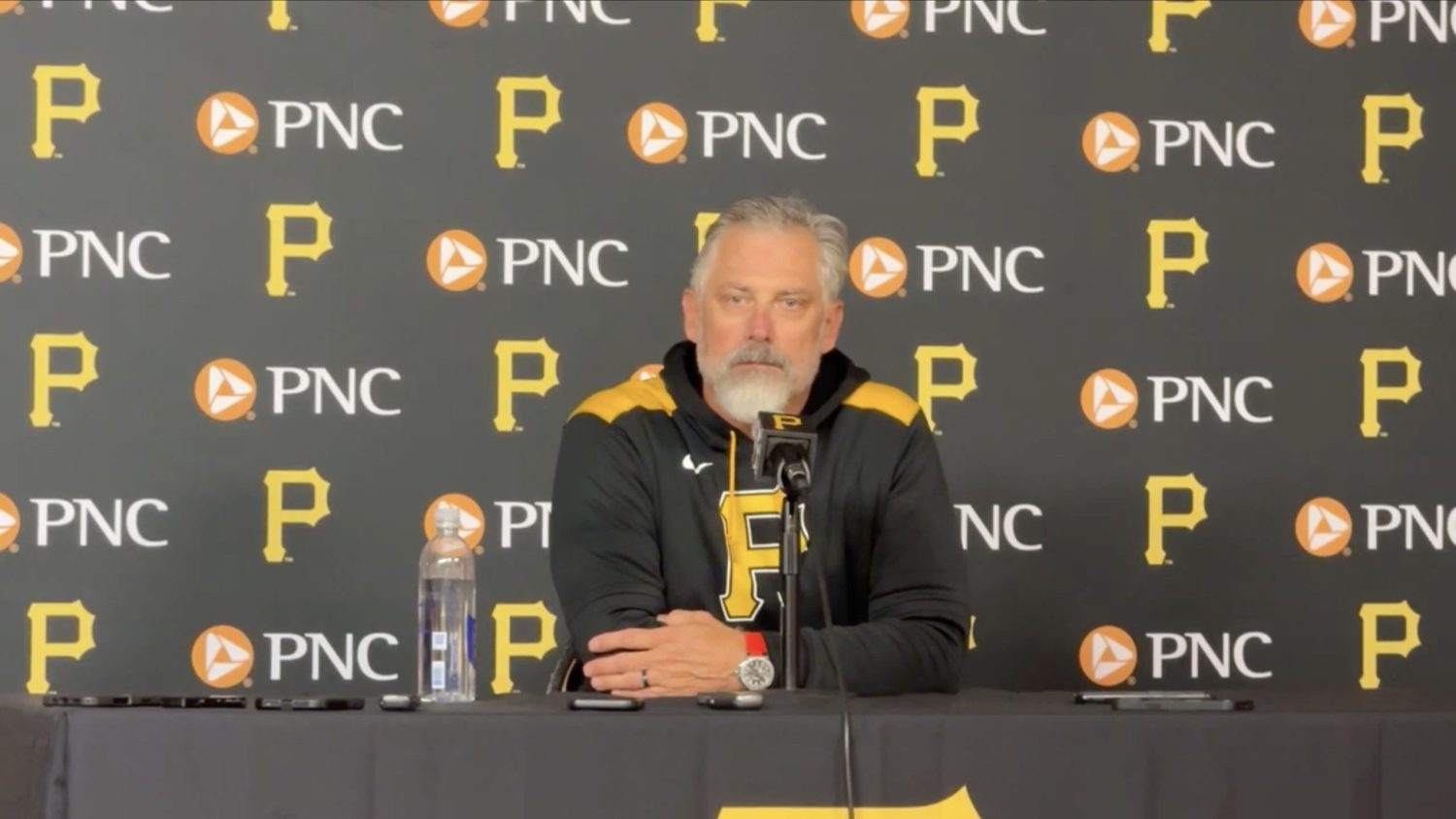 Derek Shelton reacts to Pirates fan falling from stands