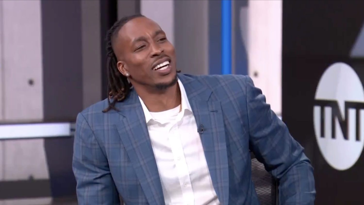 Dwight Howard reacts to Charles Barkley on Inside the NBA