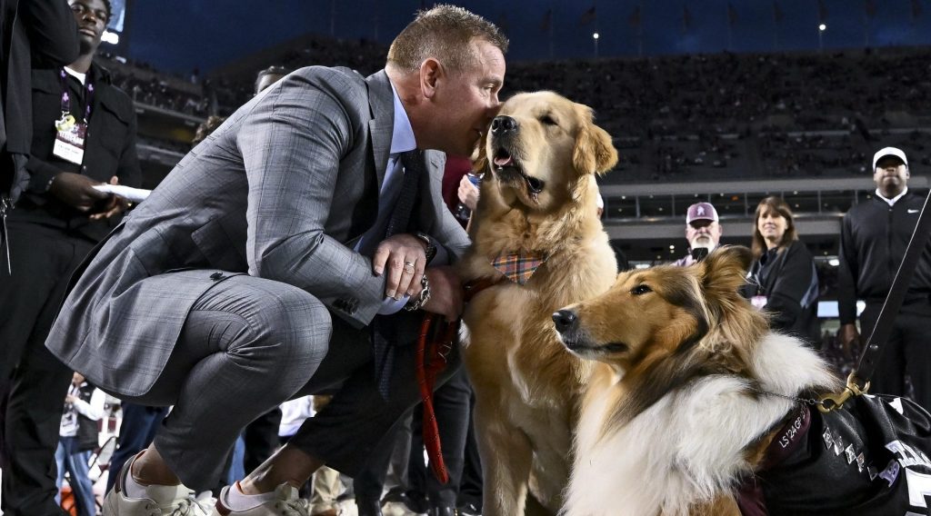 Kirk Herbstreit: My dog Peter is ‘Taylor Swift of college football’