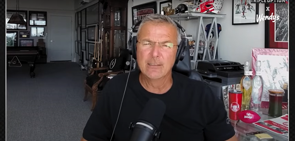 Urban Meyer holds grudge against Sports Illustrated over famous Jim Tressel cover