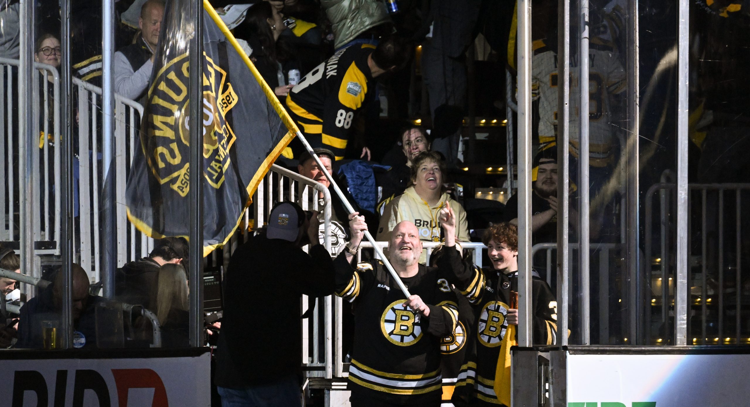 Tribures came in on Saturday for former Boston Bruins forward and radio host Lyndon Byers, who passed away on Friday. Mandatory Credit: Brian Fluharty-USA TODAY Sports