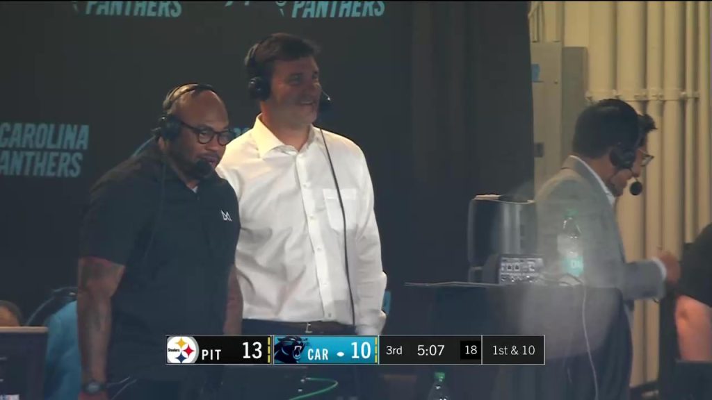 Amidst ongoing lawsuit, Steve Smith Sr. jokes about financial situation during Panthers’ broadcast