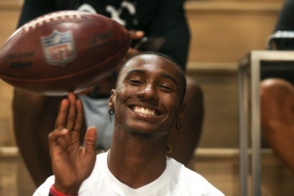 Deestroying will be sideline reporter for YouTube NFL game