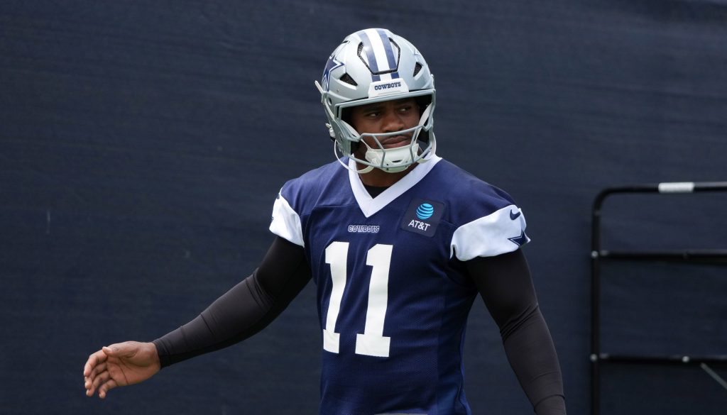 Micah Parsons’ agent gets into social media spat with Andrew Brandt over specifics of Packers contract