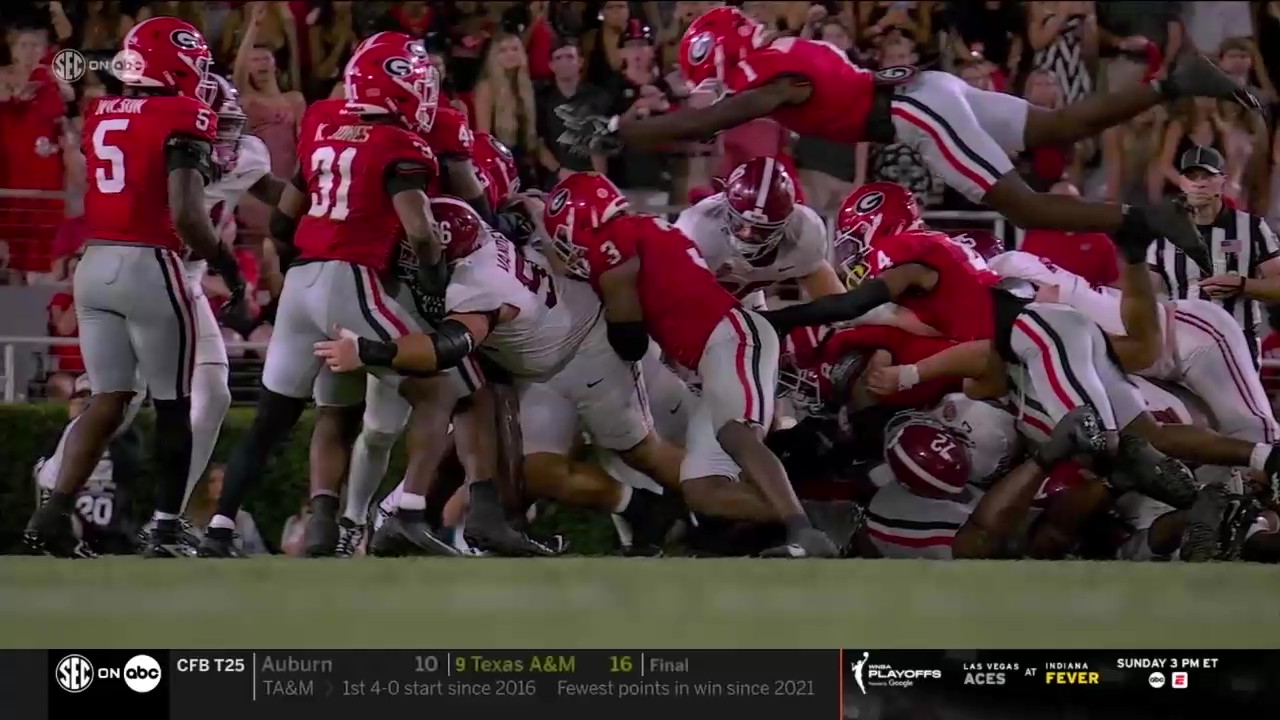 Kirk Herbstreit and Chris Fowler had a strong reaction to Georgia's Ellis Robinson after the DB committed a bad penalty. Photo Credit: ABC