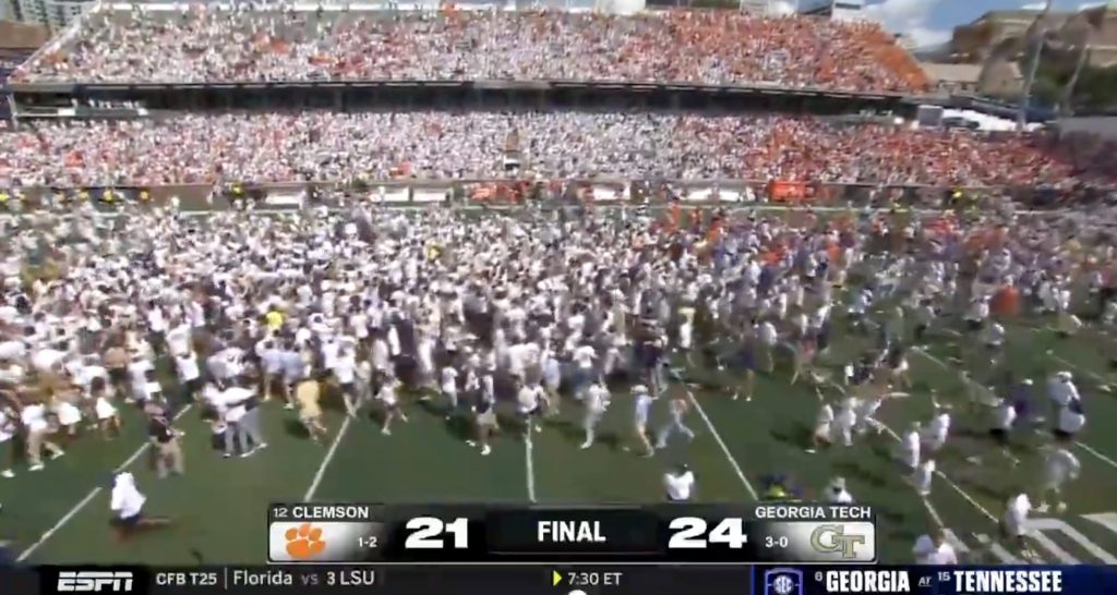 LISTEN: All the calls of Georgia Tech’s last-second field goal to upset Clemson