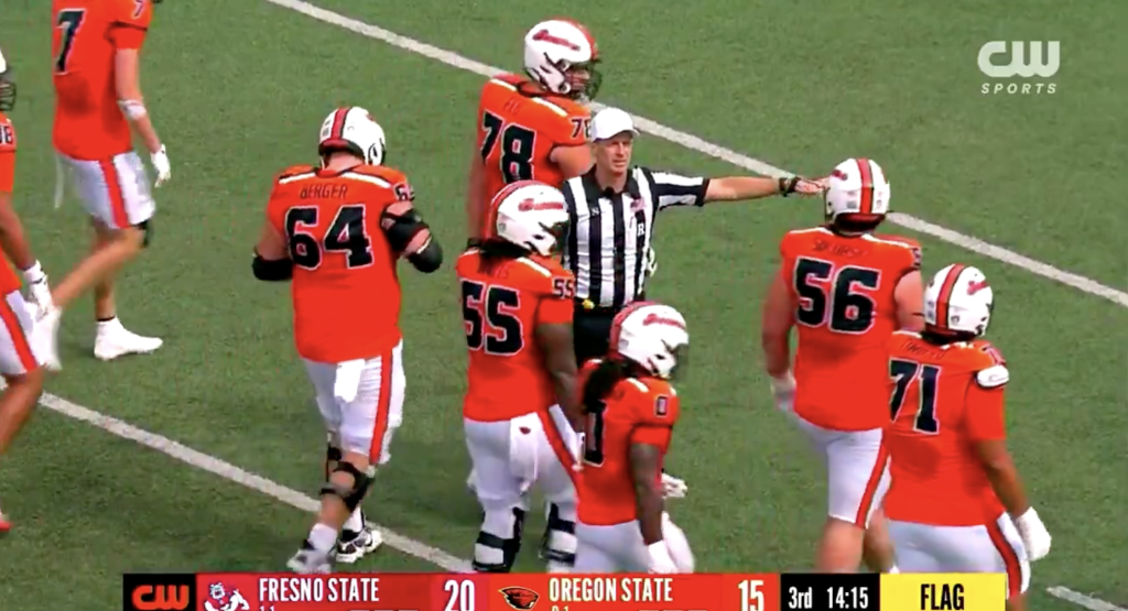 Oregon State lineman Ryan Berger drops hot mic F-bomb reacting to penalty call