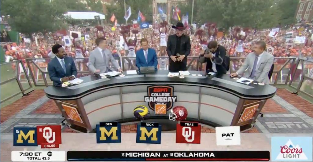 ‘College GameDay’ ends with Pat McAfee promo replacing Lee Corso headgear pick