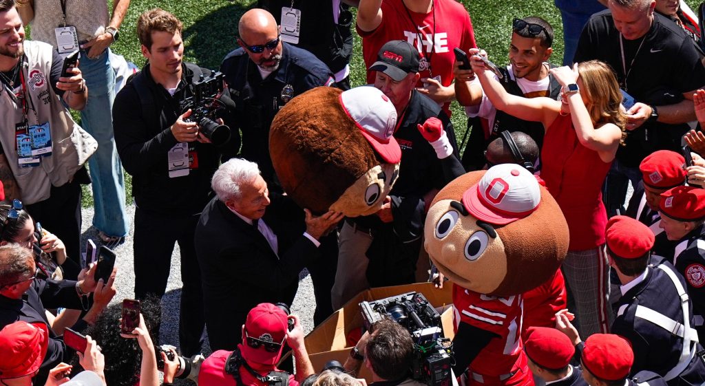 Lee Corso gifted original Ohio State Brutus Buckeye head from first College GameDay pick