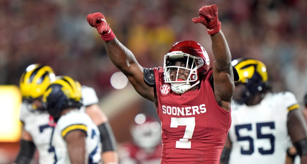 Michigan-Oklahoma leads the way for CFB Week 2 viewership